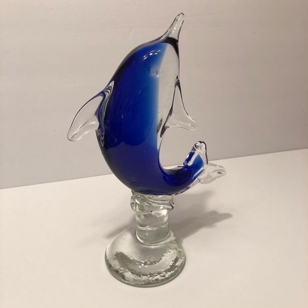 Dolphin Sculpture - Picture 6 of 10